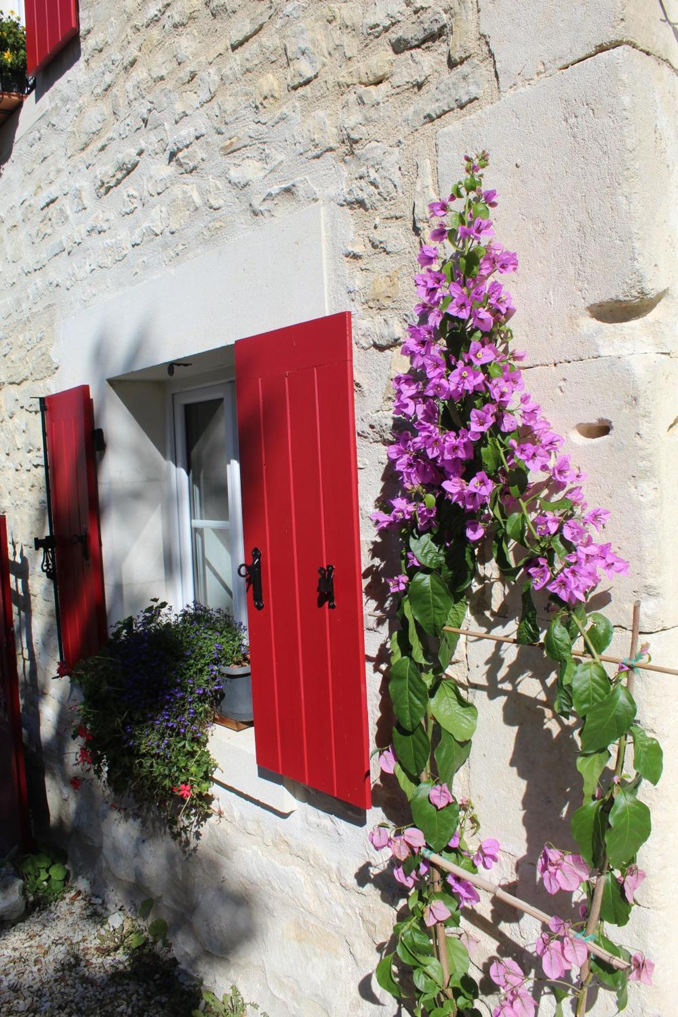 La Douce Charentaise Bed & Breakfast Mérignac Exterior photo