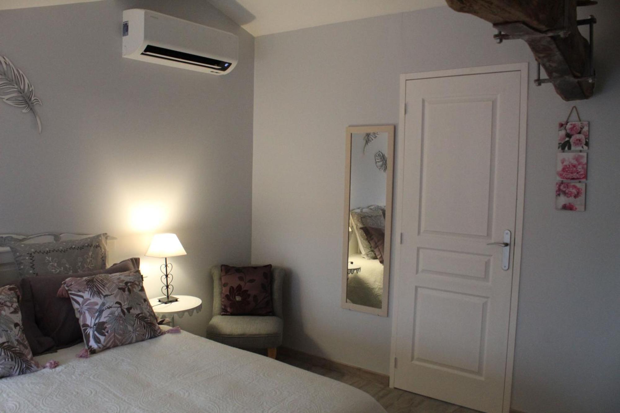 La Douce Charentaise Bed & Breakfast Mérignac Exterior photo
