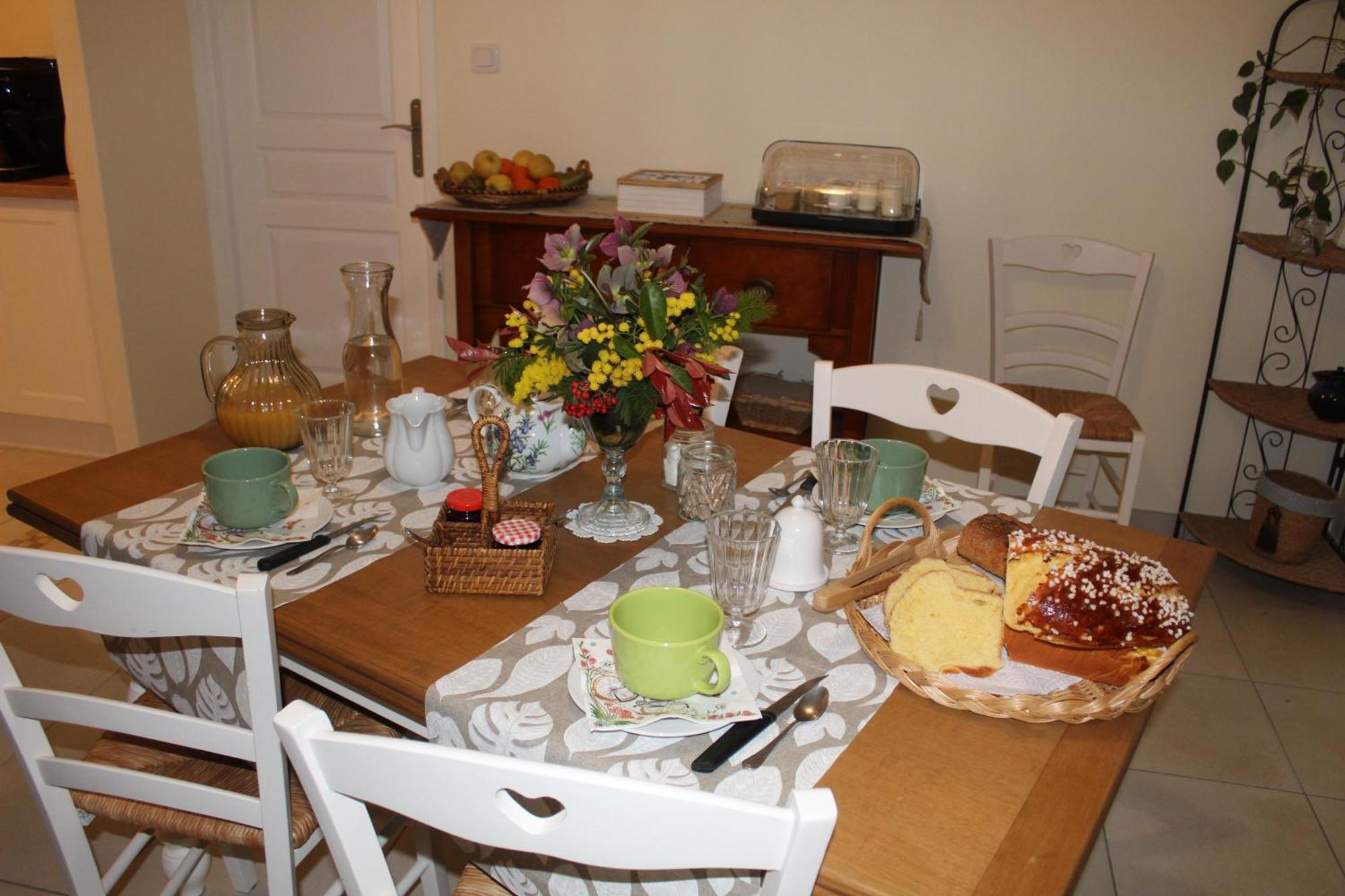 La Douce Charentaise Bed & Breakfast Mérignac Exterior photo