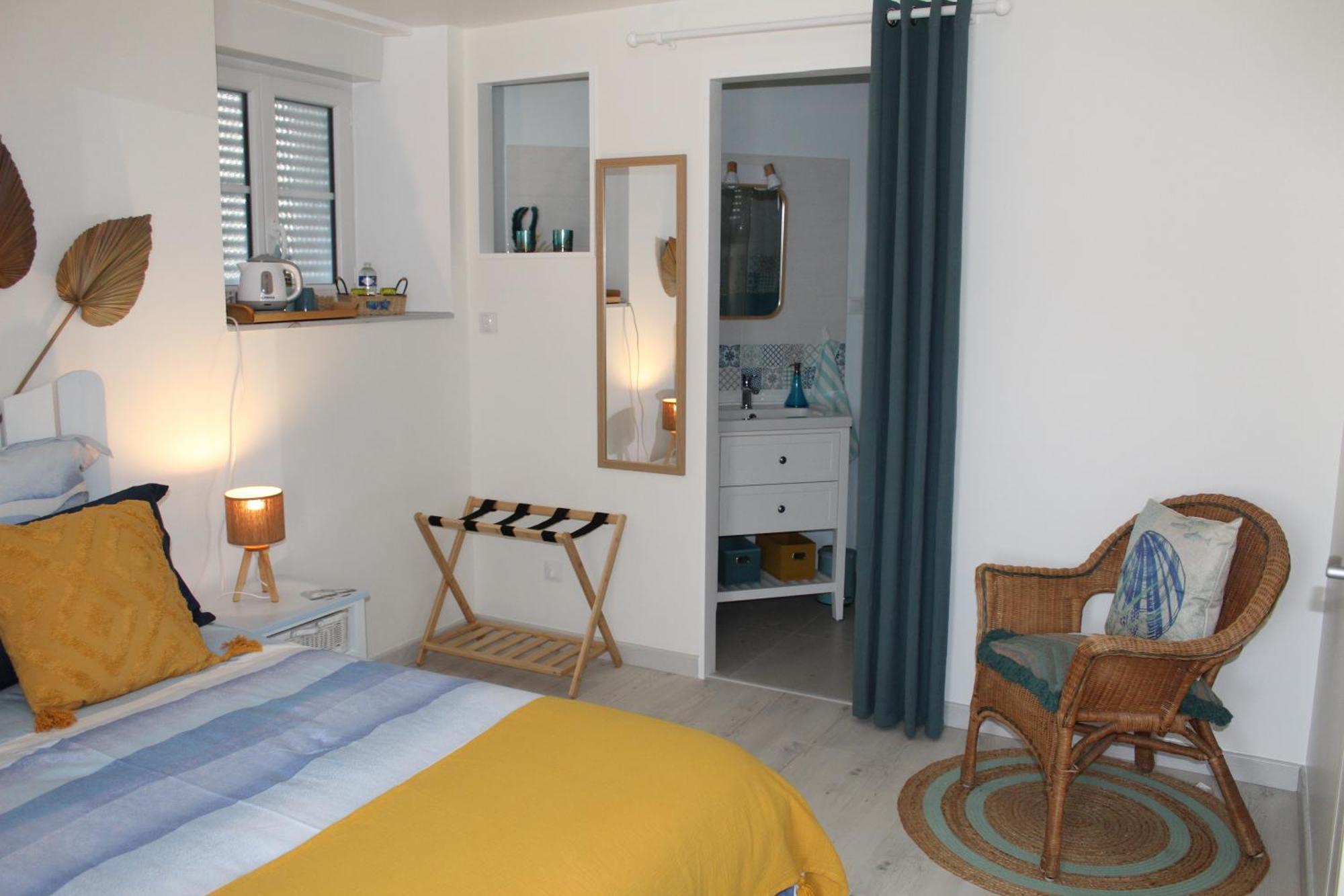 La Douce Charentaise Bed & Breakfast Mérignac Exterior photo
